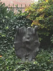 Wilhelm Loth, Torso 10/61 – Afrikanisch, 1961, Bronze mit schwarzgrüner Patina