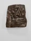 Käthe Kollwitz, Die Klage, 1938, Bronzerelief mit rötlich-brauner Patina