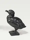 Stehender Schwan (Kopf erhoben) by August Gaul, 1905, Bronze mit schwarzer Patina. Höhe: 25,5 cm (10 in.), sold Nov 2013