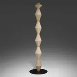 Lagardo Tackett, Totem sculpture, model IN