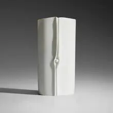 Eclore vase by Elisabeth Pott-Bischofberger, c. 1983, glazed porcelain, sold Jul 2026