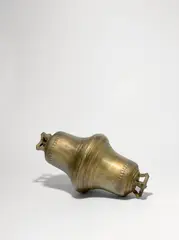 Bells by Kris Martin, 2008, Zwei aneinandergeschweißte Bronzeglocken, sold Nov 2019