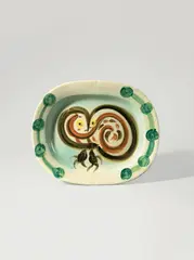 Chouette by Pablo Picasso, 1948, Ovale Platte, weißer Ton mit Oxidbemalung, glasiert, sold Dec 2020