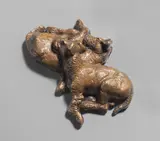 Zwei liegende Hunde by Renée Sintenis, 1948, Bronze mit goldbrauner Patina, sold Dec 2023