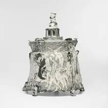Edward Eberle, Various Doors (covered vessel), 1994, porcelain, terra sigillata and sgraffito decoration