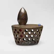 Eva Kwong, Untitled, 2016, glazed stoneware