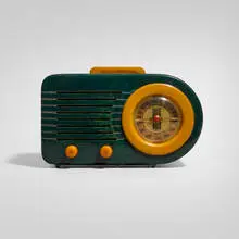 Bullet radio, model 116 by Fada, c. 1941, Catalin, plastic, fabric, sold May 2026