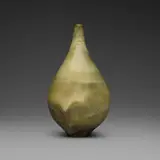 Gertrud and Otto Natzler, Teardrop bottle, 1963, earthenware with Ivory Celadon Reduction Fired glaze