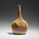 Toshiko Takaezu, Bottle