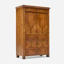 Biedermeier, Secrétaire à abattant, c. 1840, walnut, brass, inlaid wood