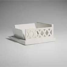 Ettore Sottsass, Centerpiece, model ET4, c. 1985, porcelain