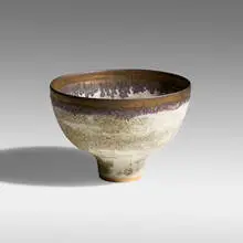 Lucie Rie, Bowl, c. 1981, volcanic-glazed stoneware, manganese lip