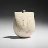 Peter Hayes, Bow Form
