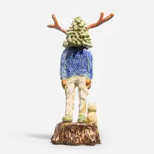 Yuichi Hirako, Leaf Bug 01, 2023, glazed stoneware