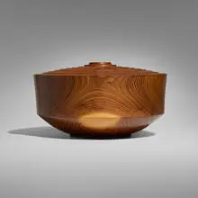 Dan Kvitka, Banded vessel, 1991, Osage orange