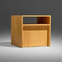 Donald Judd, Shelf Plywood Stool 95-3, 1992 / 2001, pine