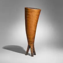 Michael Bauermeister, Three-Legged Enigma Vessel, 1998, cherry, lacquer