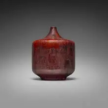 Cylindrical bottle by Gertrud and Otto Natzler, 1964, earthenware with Aventurin Crystalline glaze, sold Jan 2026