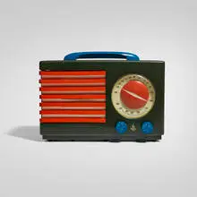 Norman Bel Geddes, Patriot radio, 1939, Catalin, plastic