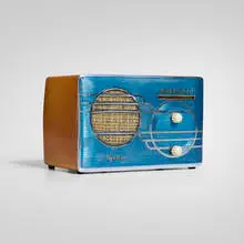 Walter Dorwin Teague, Radio, model 500C, 1939, Catalin, cloisonné enamel, chrome-plated metal, fabric