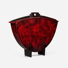 Michael Hurwitz, Box, 1983, lacquered mahogany
