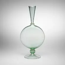 Soffiato vase, model 5093 by Vittorio Zecchin, c. 1925, soffiato glass, sold Mar 2026