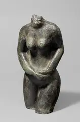 Moissey Kogan, Frauentorso mit verschränkten Händen vor dem Körper, Um 1922, Bronze mit schwarzgrüner Patina