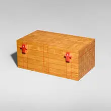 Robert Ingham, Jewelry box, 1991, elm, aniline-dyed maple