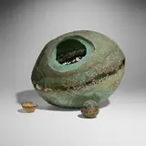 Keith and Deanna Clayton, Relations, c. 2005, pâte de verre, electro-plated copper