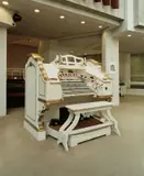 Annette Kelm, Untitled (organ)