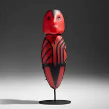 Peter Wright, Incised Mezcala, 2013, blown and carved glass, steel