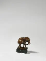 Elefant by August Gaul, 1915, Bronze mit goldbrauner Patina, auf Steinsockel montiert, sold Nov 2017