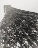Germaine Krull, Tour d’Eiffel, Paris
