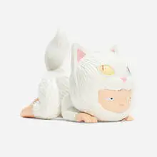 Alex Face, Thunder Cat (White), 2020, polystone