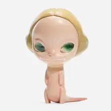 Roby Dwi Antono, Asteria, 2021, painted cast vinyl, resin