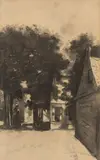Lesser Ury, Holländische Dorfstraße, 1912, Kohle auf Velin
