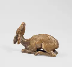 Renée Sintenis, Krankes Reh, 1934, Bronze, mit goldbrauner Patina