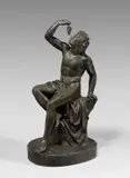 Christian Daniel Rauch, Sitzender Bacchant, Um 1840, Zinkguß, dunkelgrün patiniert (wohl aus der Eisengießerei Siméon Pierre Devaranne, Berlin)