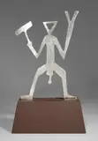 A. R. Penck, Figur, 1992, Edelstahl, gebürstet, auf braun lackierten Holzsockel montiert. Höhe (mit Sockel): 58,3 cm (23 in.)
