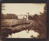 William Henry Fox Talbot, Lacock Abbey in Wiltshire, 1844, Salzpapier-Kontaktabzug, bearbeitet von Harold White