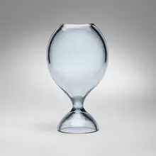 Vicke Lindstrand, Vase, c. 1960, glass