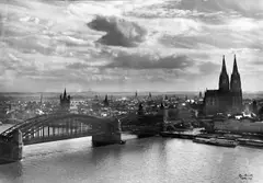 Blick vom Messeturm auf Köln by August Sander, 1938, Vintage. Silbergelatineabzug, sold Nov 2017