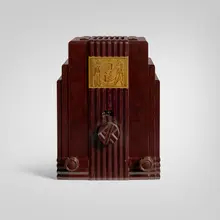 Harold van Doren, Rare Air King Skyscraper radio, model 52 with Egyptian insert, 1933, Bakelite, brass