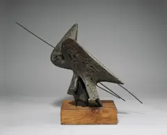 Vogeltod by Bernhard Heiliger, 1961, Bronze und 3 Messingstäbe mit dunkelbrauner Patina, auf Holzsockel montiert. Höhe (ohne Sockel): 38,5 cm (15 ⅛ in.), sold Nov 2013