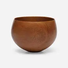 Bob Stocksdale, Bowl, 1982, macadamia