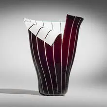 Spacco vase by Toni Zuccheri, 1988, glass, sold Nov 2025