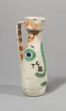 Visage by Pablo Picasso, 1969, Krug, weißer Ton, mit farbiger Engobenbemalung, teilweise glasiert. Höhe: 30,2 cm (11 ⅞ in.); ceramic, Madoura edition, sold Jun 2017