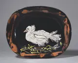 Colombe sur lit de paille by Pablo Picasso, 1949, Ovale Platte, weißer Ton, graviert, mit Engoben- und weißer Emaillebemalung, glasiert; ceramic, Madoura edition, sold Jun 2023