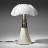 Gae Aulenti, Pipistrello table lamp, model 620