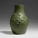 Large vase with trefoils by Grueby Faience Company, 1898-1910, glazed earthenware, sold May 2023
